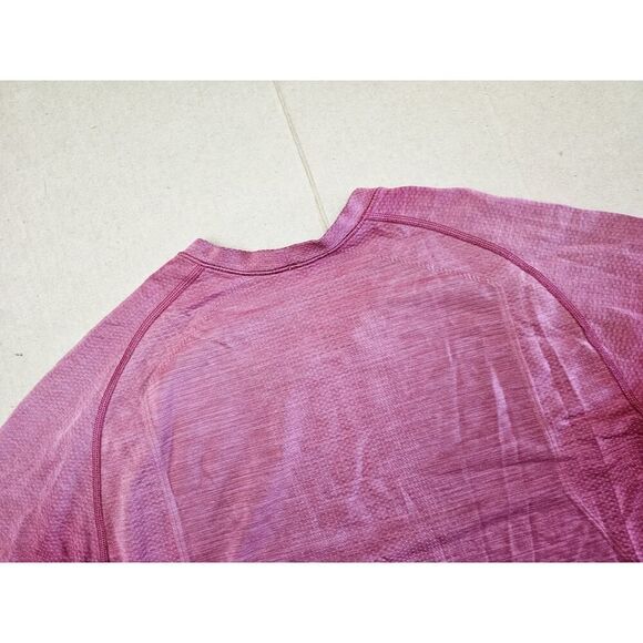 Lululemon Metal Vent Tech Short Sleeve Men's Size Medium Red - Picture 15 of 15